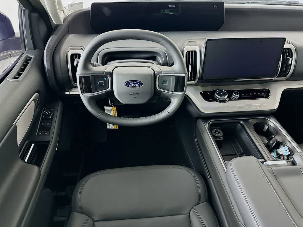 2026 Ford Expedition Active