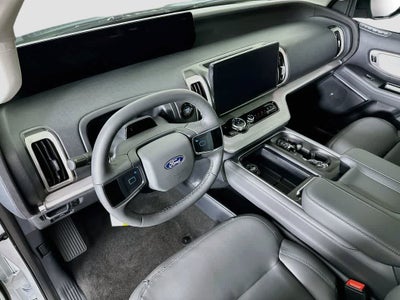 2027 Ford Expedition Active