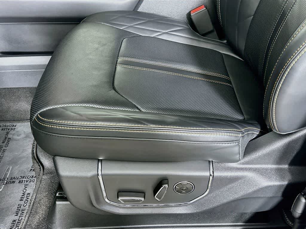 2024 Ford Expedition Platinum
