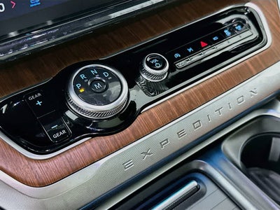 2027 Ford Expedition King Ranch
