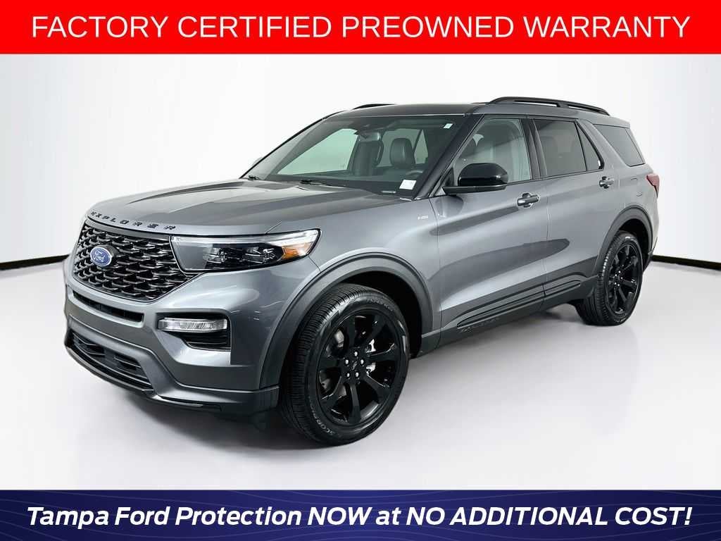 2024 Ford Explorer ST-Line