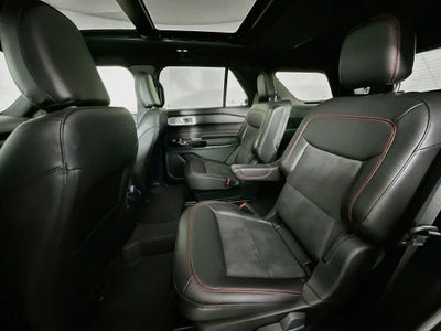 2024 Ford Explorer ST-Line