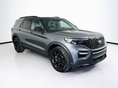 2024 Ford Explorer ST-Line