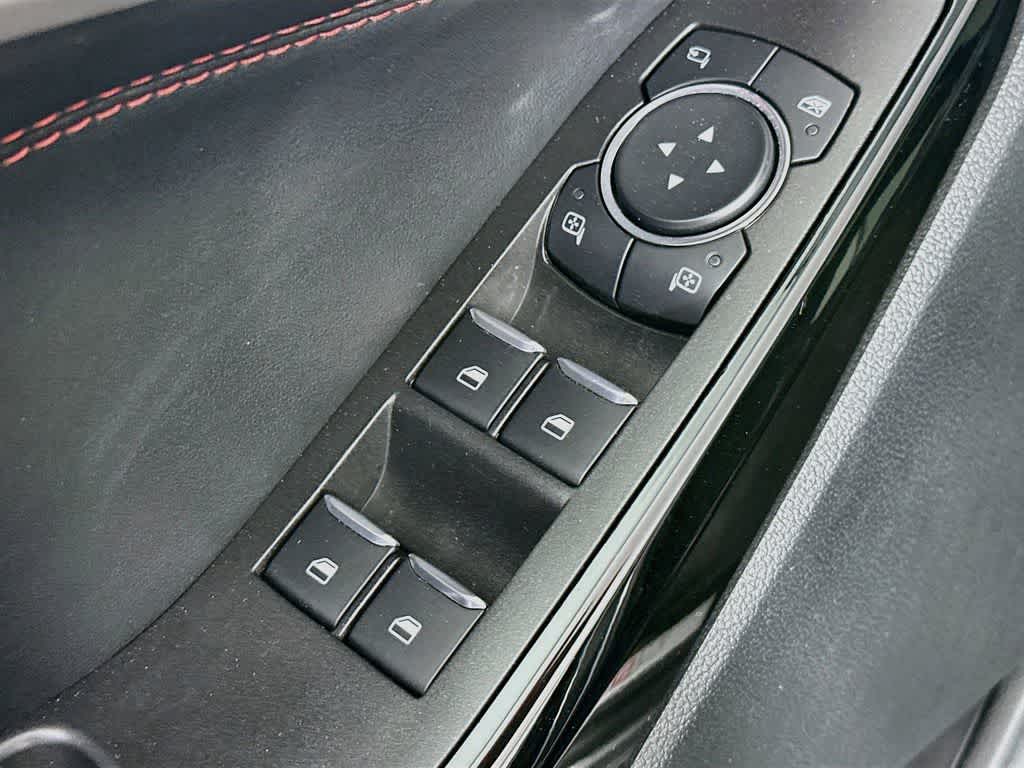 2024 Ford Explorer ST-Line