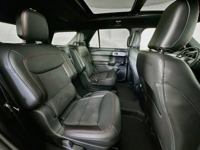 2024 Ford Explorer ST-Line
