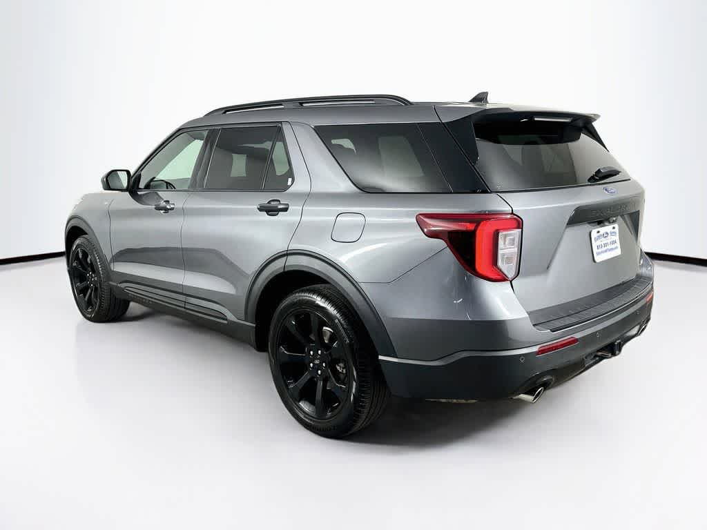 2024 Ford Explorer ST-Line