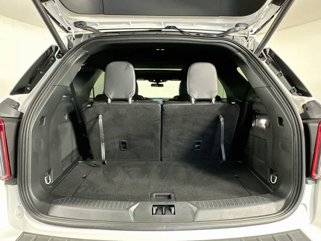 2024 Ford Explorer ST-Line