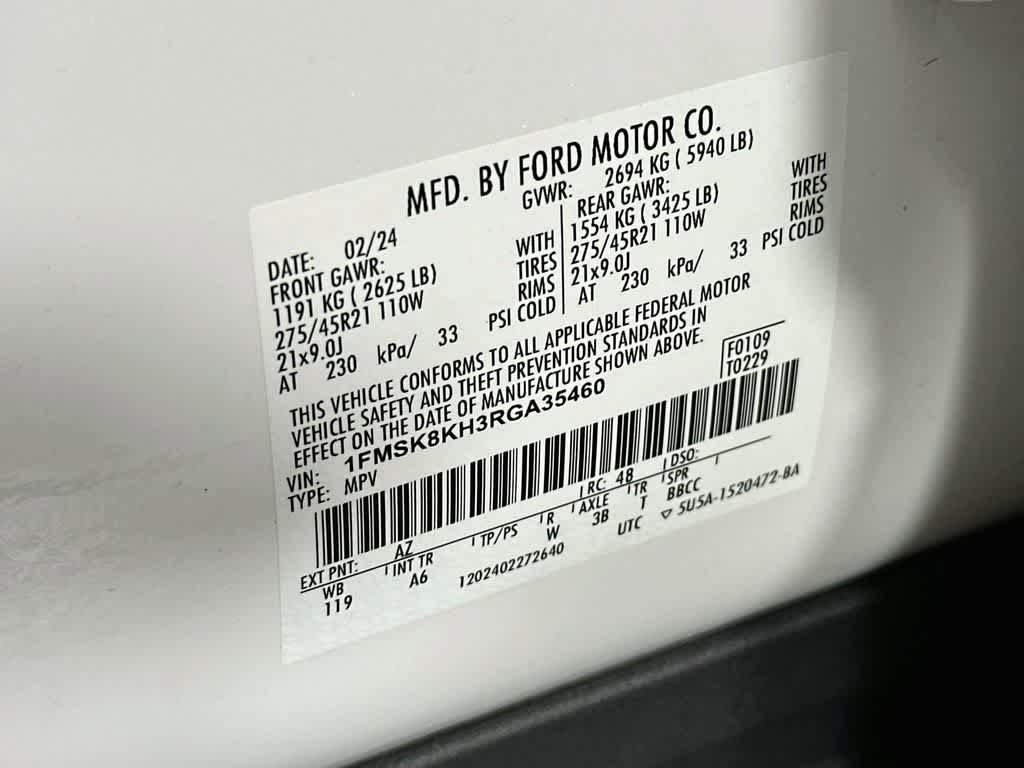 2024 Ford Explorer ST-Line