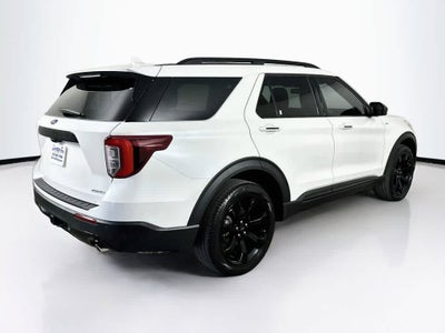 2024 Ford Explorer ST-Line