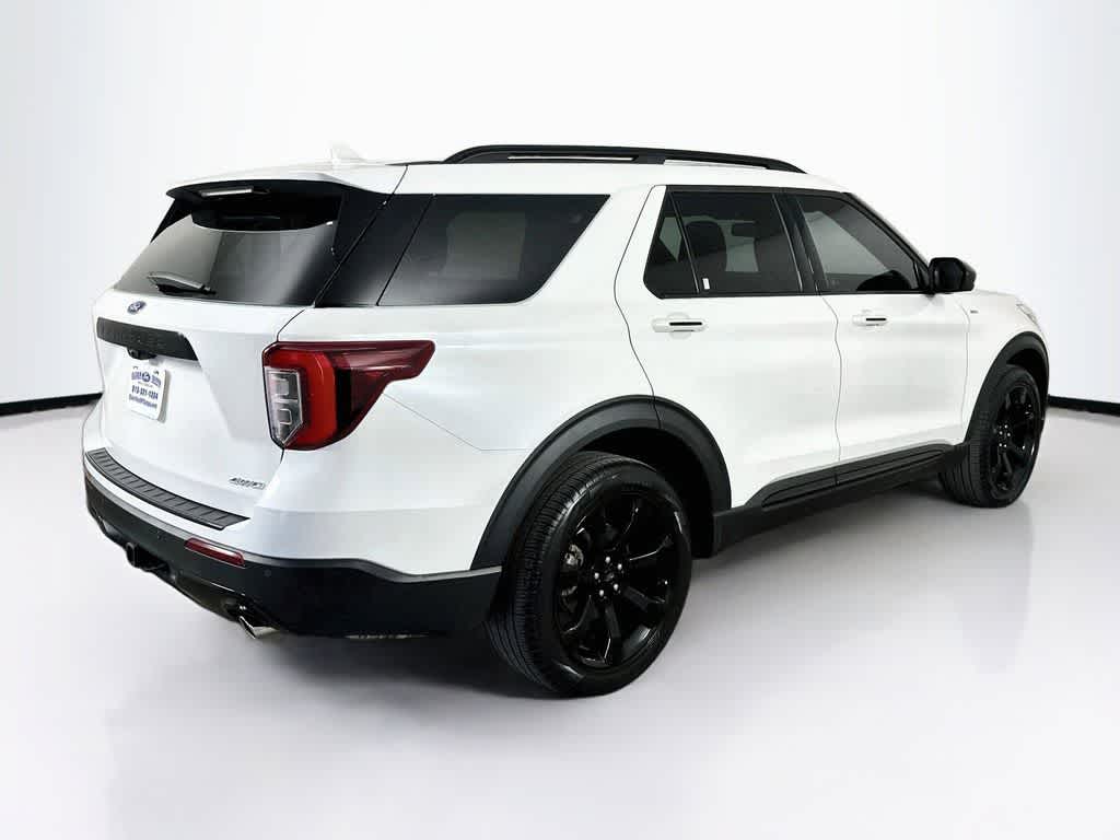 2024 Ford Explorer ST-Line