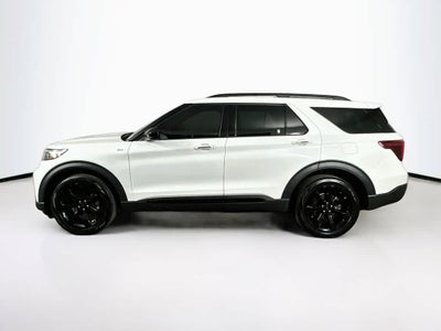 2024 Ford Explorer ST-Line