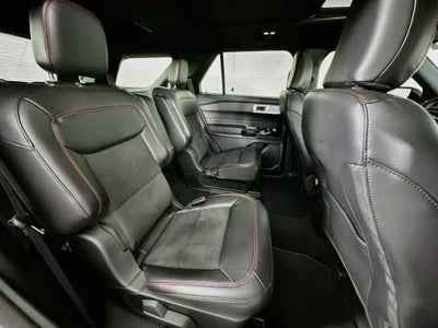 2024 Ford Explorer ST-Line