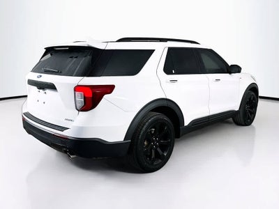 2022 Ford Explorer ST-Line