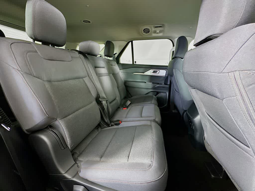 2026 Ford Explorer Active w/100A Pkg