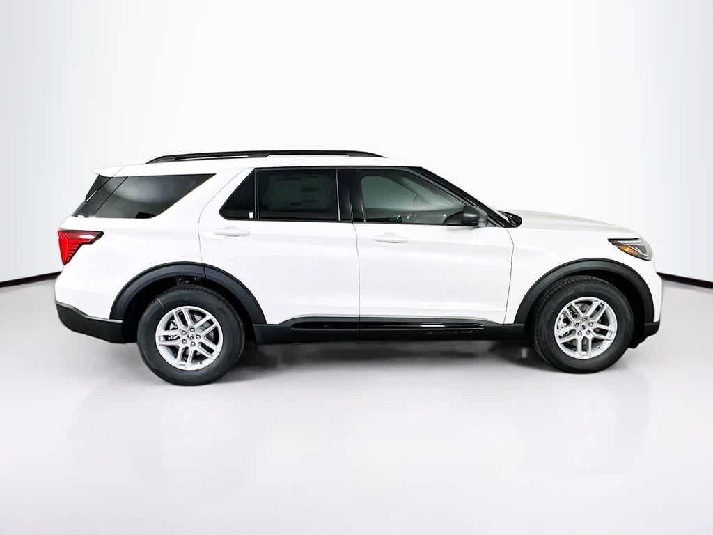 2026 Ford Explorer Active w/100A Pkg