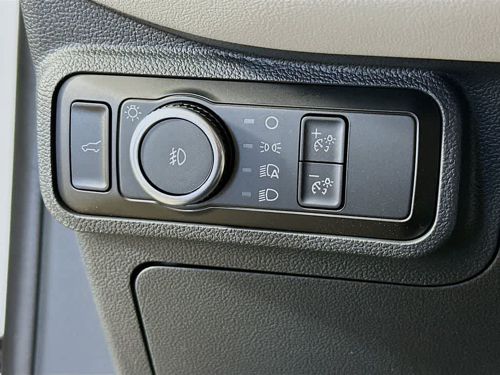 2026 Ford Explorer Active w/100A Pkg