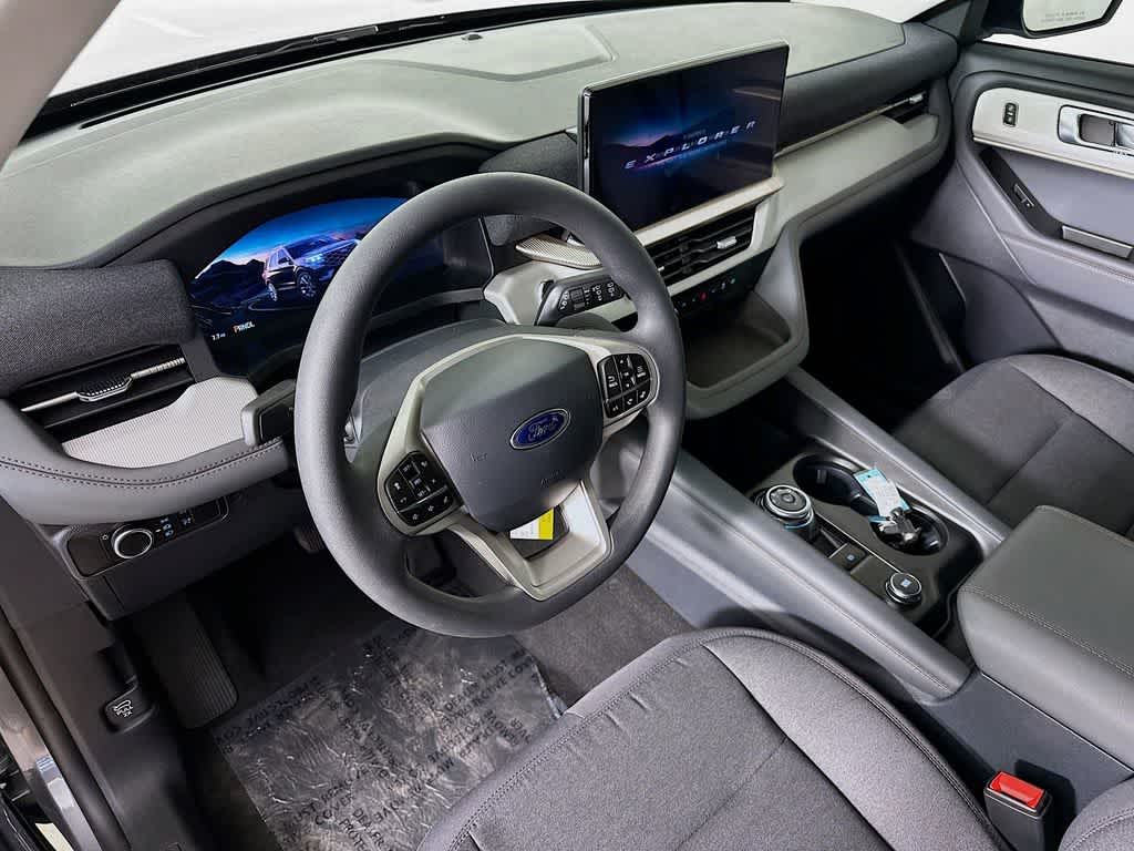 2026 Ford Explorer Active w/100A Pkg
