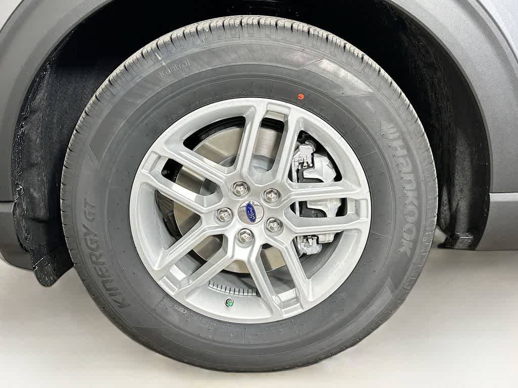 2026 Ford Explorer Active w/100A Pkg