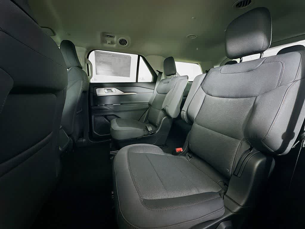 2026 Ford Explorer Active w/100A Pkg