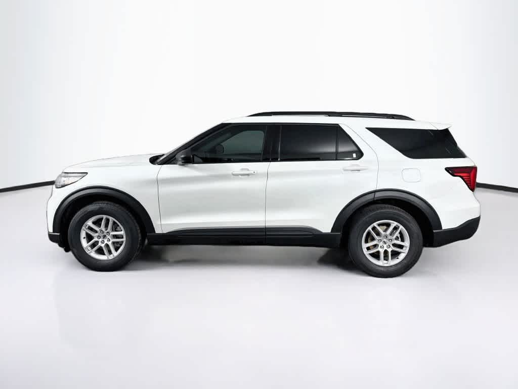 2027 Ford Explorer Active w/200A Pkg
