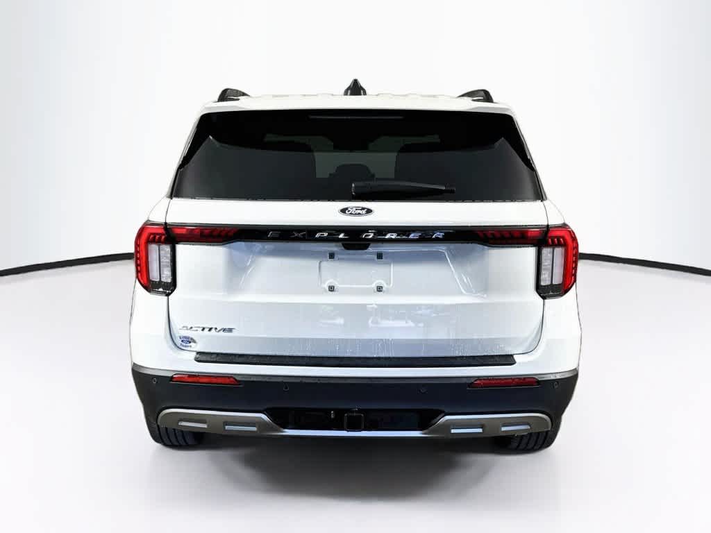 2027 Ford Explorer Active w/200A Pkg