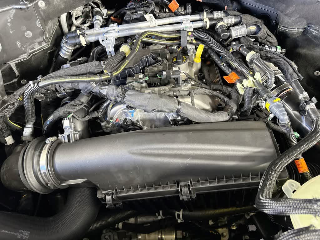 2027 Ford Explorer Active w/200A Pkg