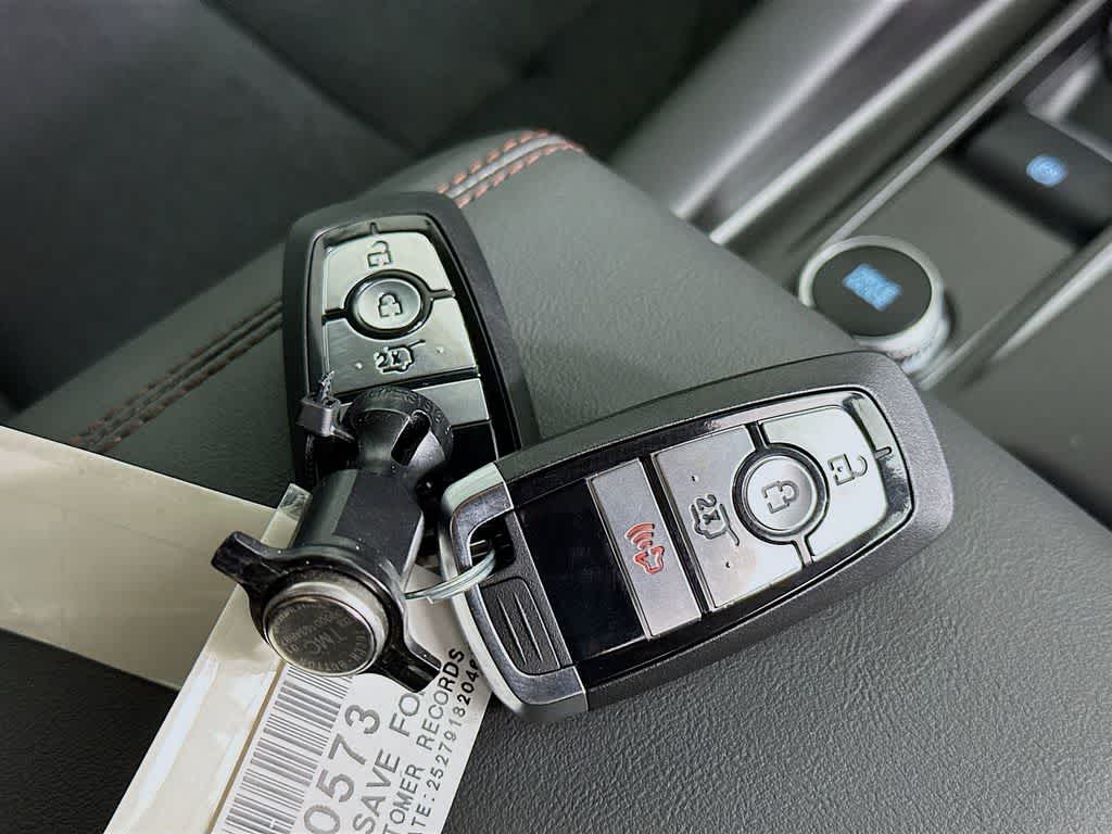 2026 Ford Explorer Active w/100A Pkg