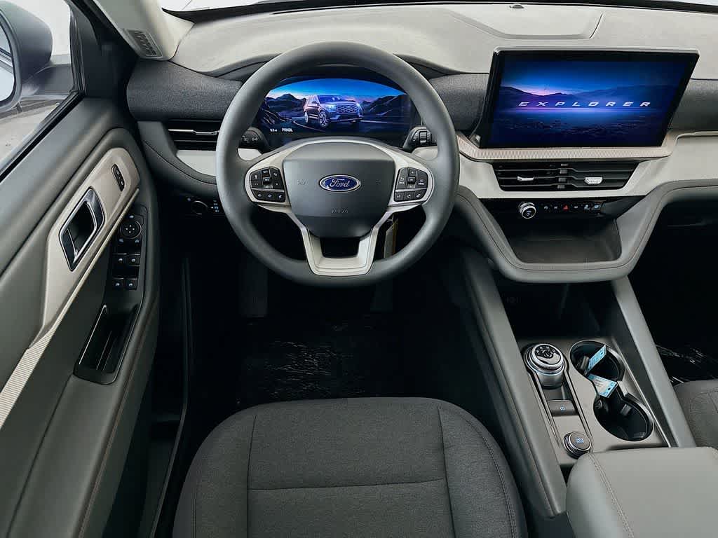 2026 Ford Explorer Active w/100A Pkg