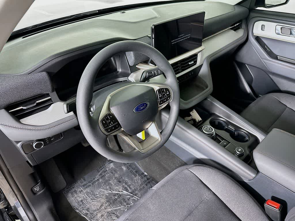 2026 Ford Explorer Active w/100A Pkg