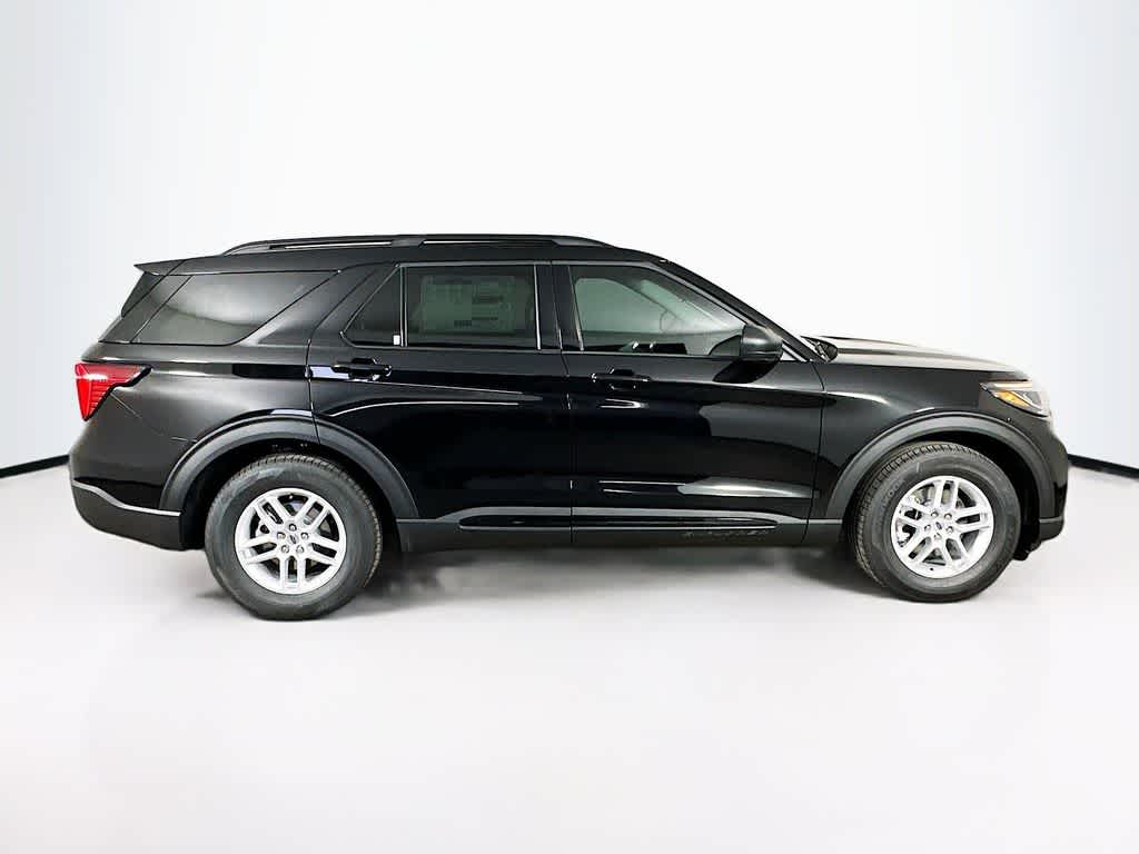 2026 Ford Explorer Active w/100A Pkg