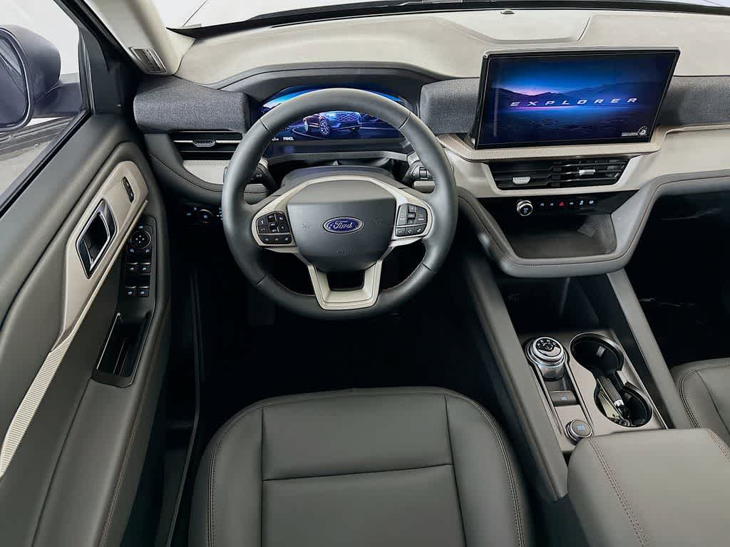 2026 Ford Explorer Active w/100A Pkg
