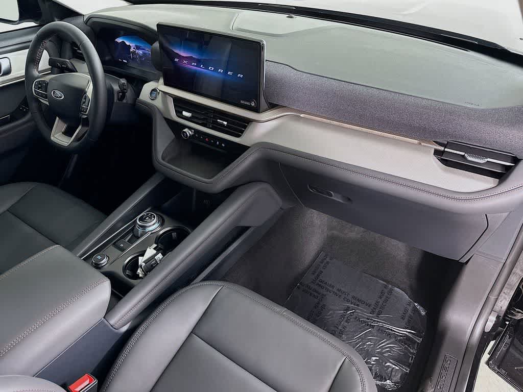 2026 Ford Explorer Active w/100A Pkg