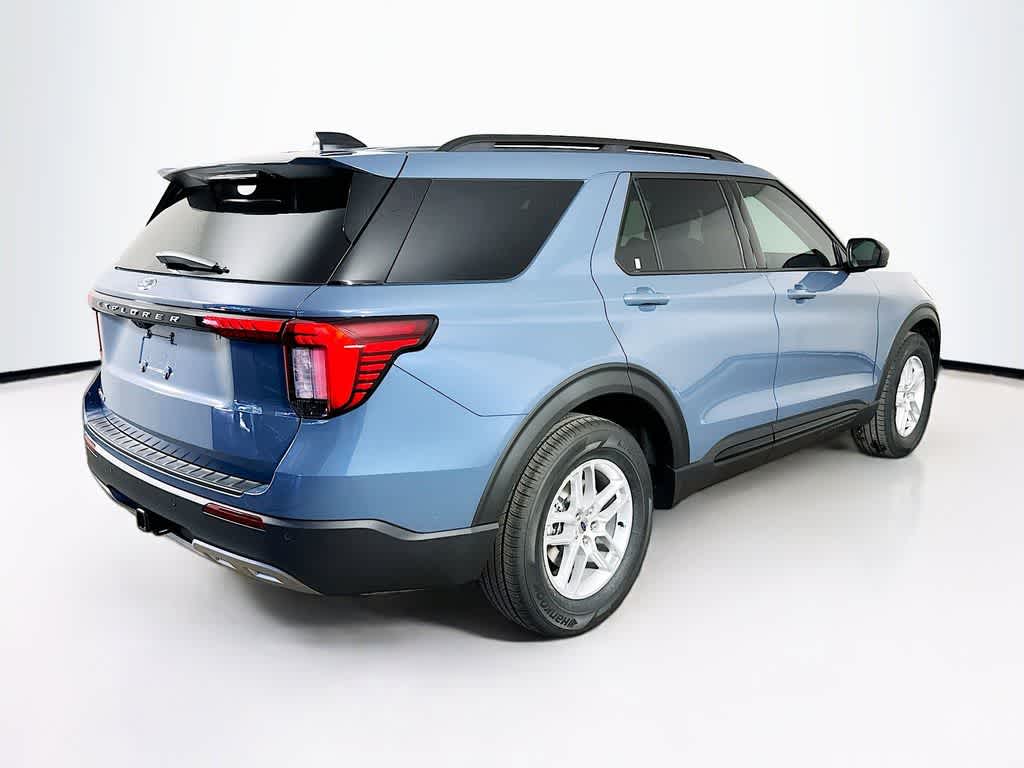 2026 Ford Explorer Active w/100A Pkg