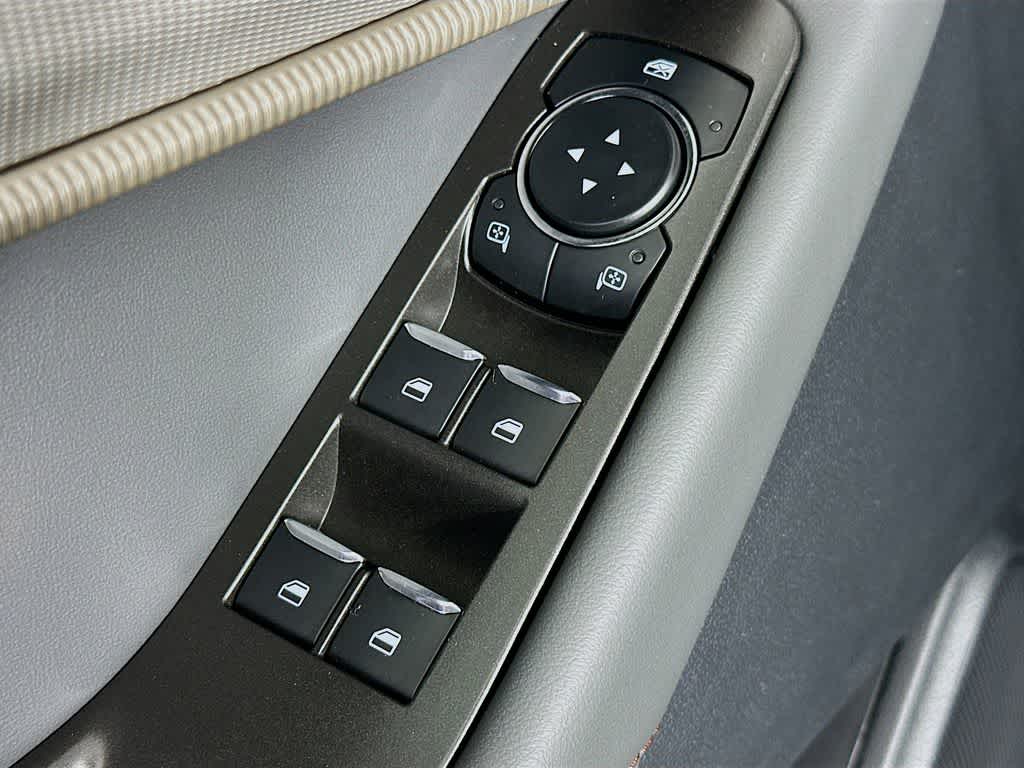 2026 Ford Explorer Active w/100A Pkg