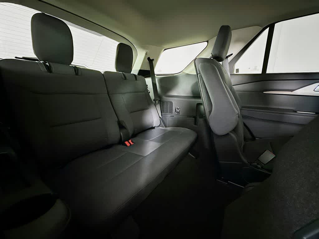 2026 Ford Explorer Active w/100A Pkg