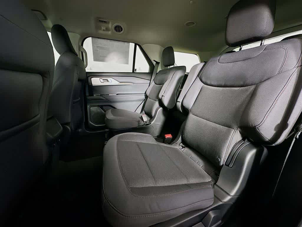 2026 Ford Explorer Active w/100A Pkg