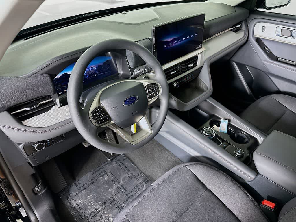 2026 Ford Explorer Active w/100A Pkg