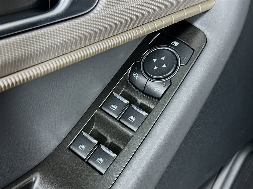 2026 Ford Explorer Active w/100A Pkg