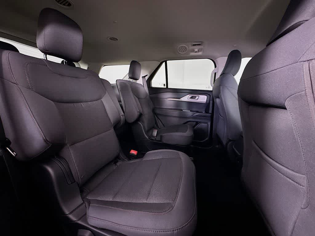 2026 Ford Explorer Active w/100A Pkg