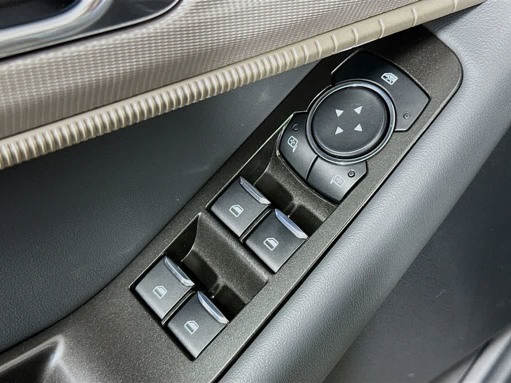 2026 Ford Explorer Active w/100A Pkg