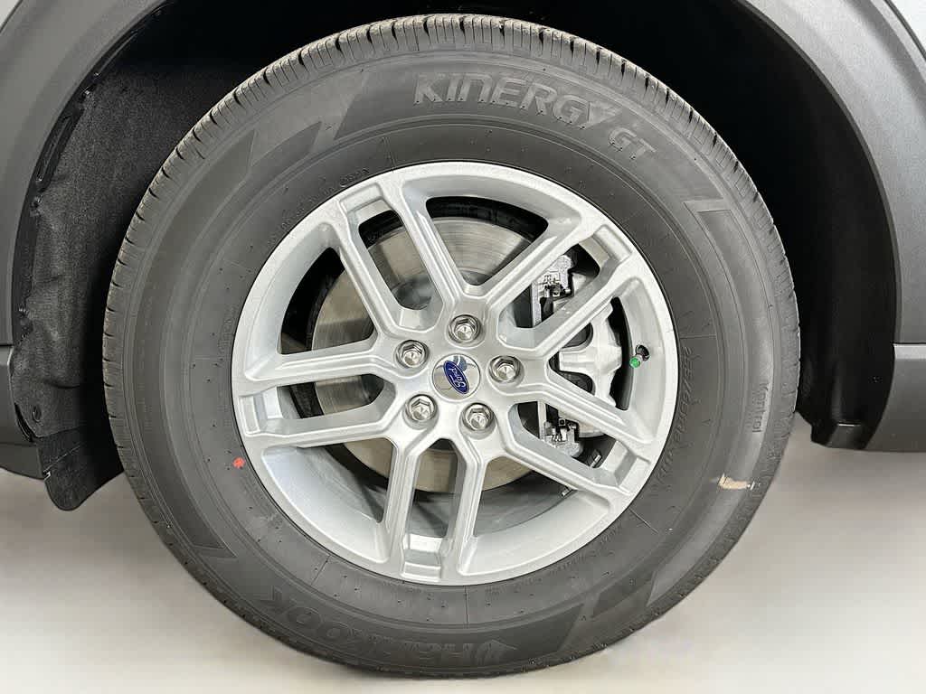 2026 Ford Explorer Active w/100A Pkg