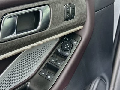 2027 Ford Explorer Platinum