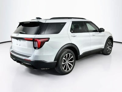 2027 Ford Explorer ST-Line