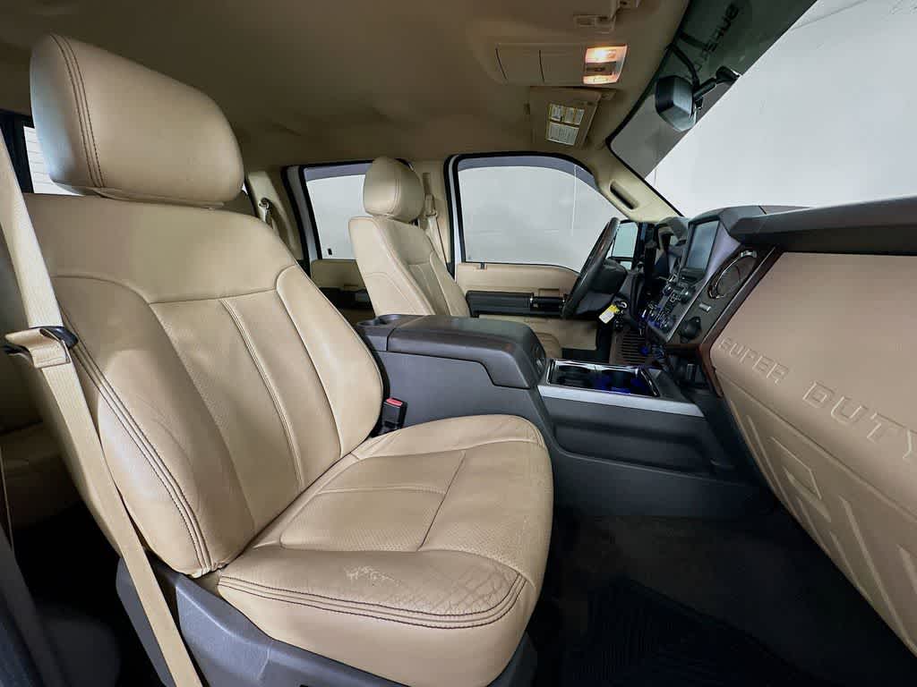 2014 Ford Super Duty F-250 SRW Lariat