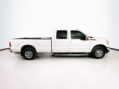 2014 Ford Super Duty F-250 SRW Lariat