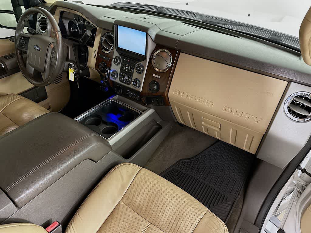 2014 Ford Super Duty F-250 SRW Lariat