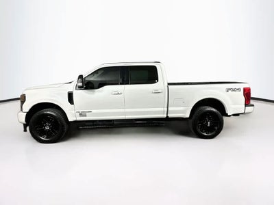 2022 Ford Super Duty F-250 SRW LARIAT