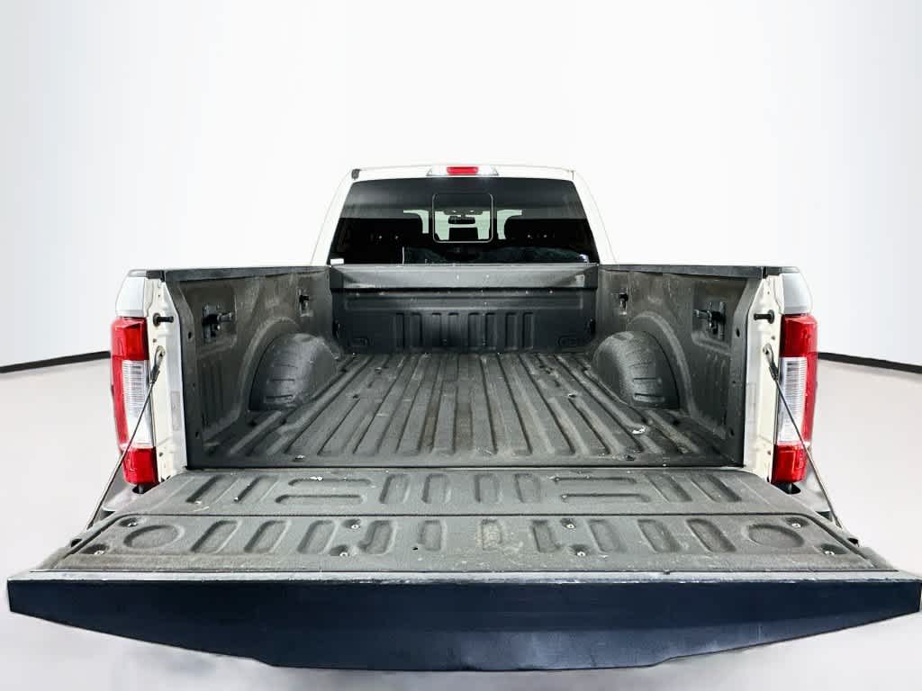2018 Ford Super Duty F-250 SRW LARIAT