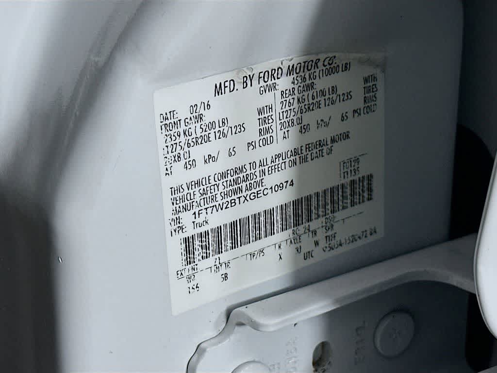 2016 Ford Super Duty F-250 SRW Lariat