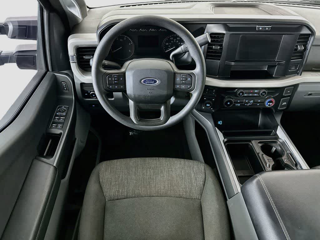 2025 Ford Super Duty F-250 SRW XLT